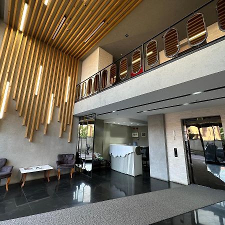 Sisli Modern Residence, 2 Bedroom Apartments, 250M Metro Station 伊斯坦布尔 外观 照片
