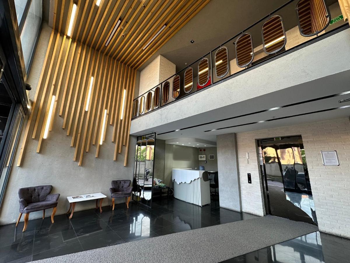 Sisli Modern Residence, 2 Bedroom Apartments, 250M Metro Station 伊斯坦布尔 外观 照片