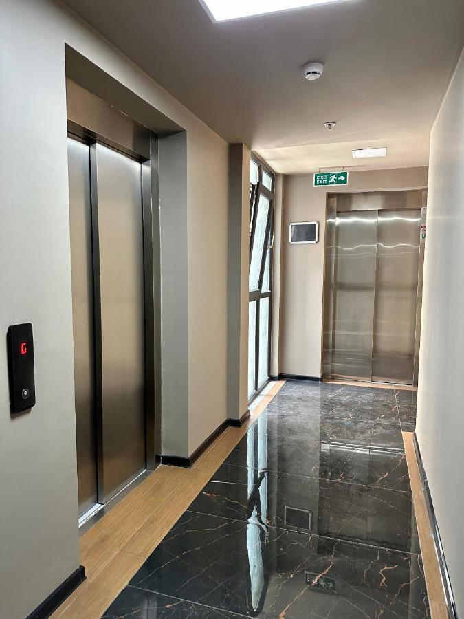 Sisli Modern Residence, 2 Bedroom Apartments, 250M Metro Station 伊斯坦布尔 外观 照片
